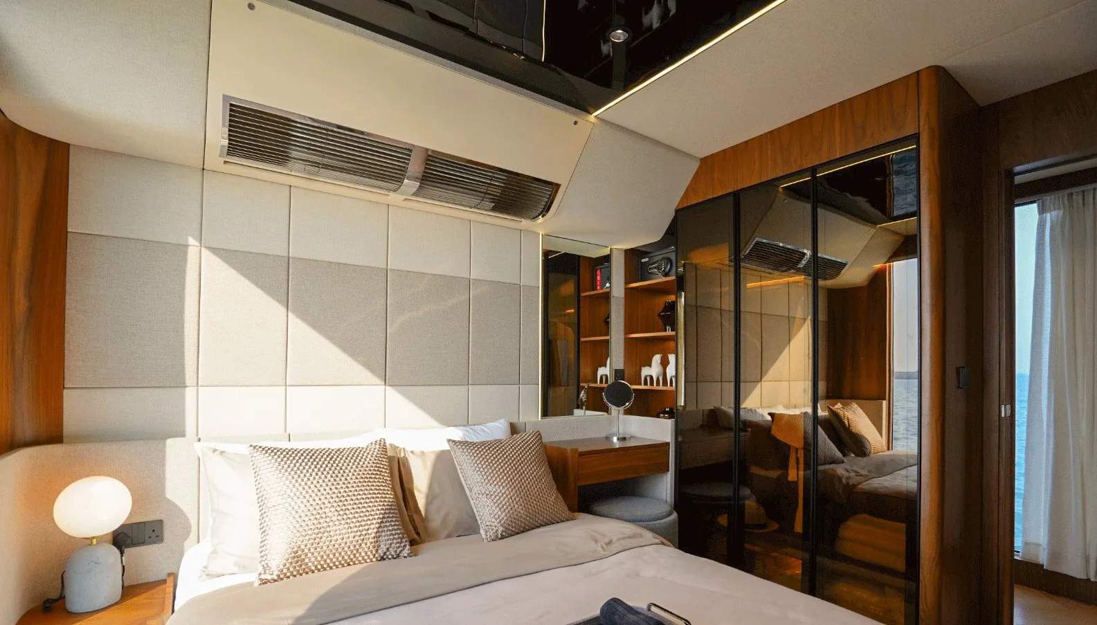 NERO 75 master suite with a wide sea view